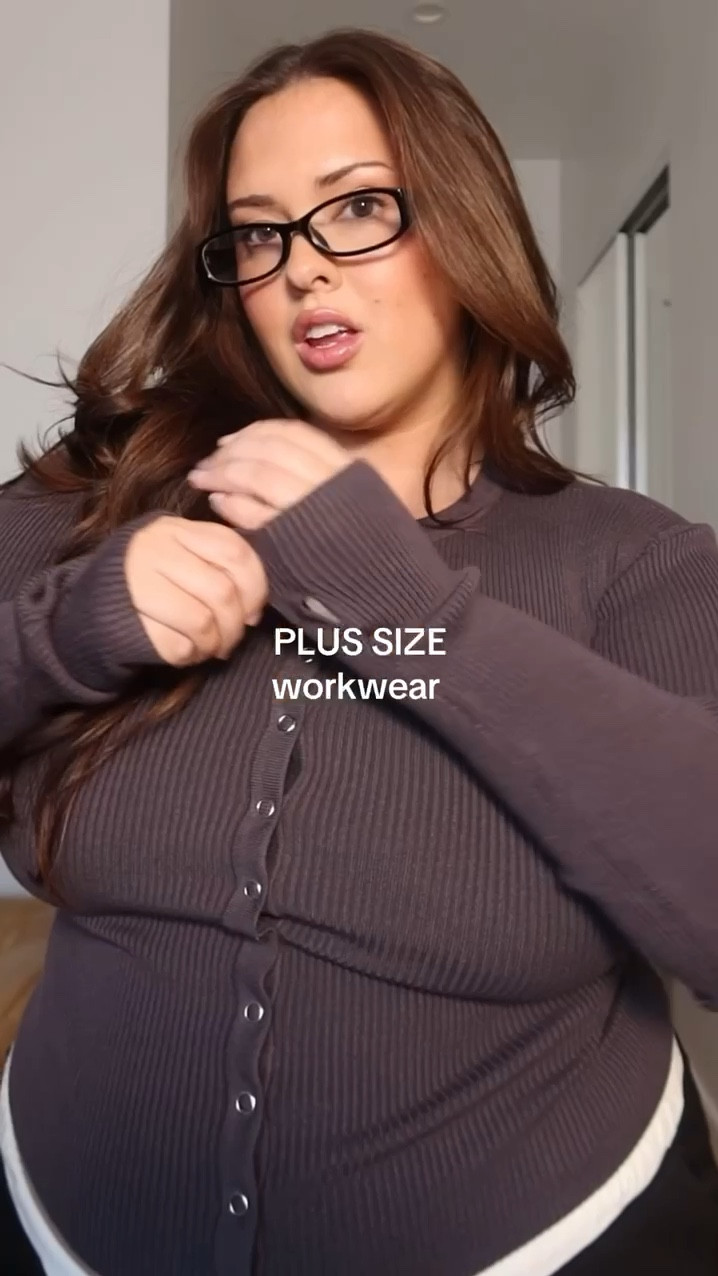 Plus size office style🤓💻

Fall fashion, fall outfit, cardigan, office wear, work outfit, business casual

#LTKPlusSize #LTKWorkwear #LTKStyleTip