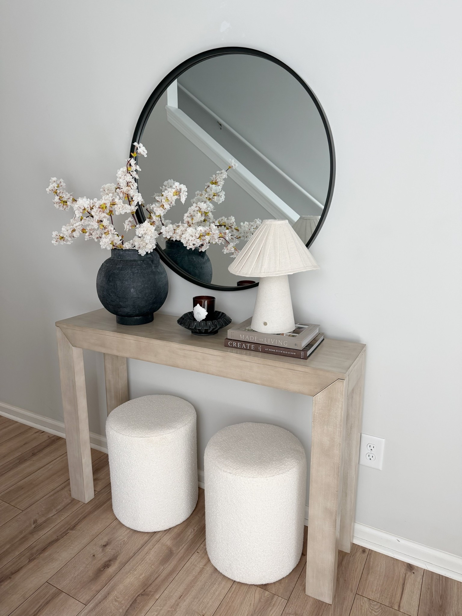 Neutral Console table decor for spring 2026

#LTKootd #LTKSeasonal #LTKHome