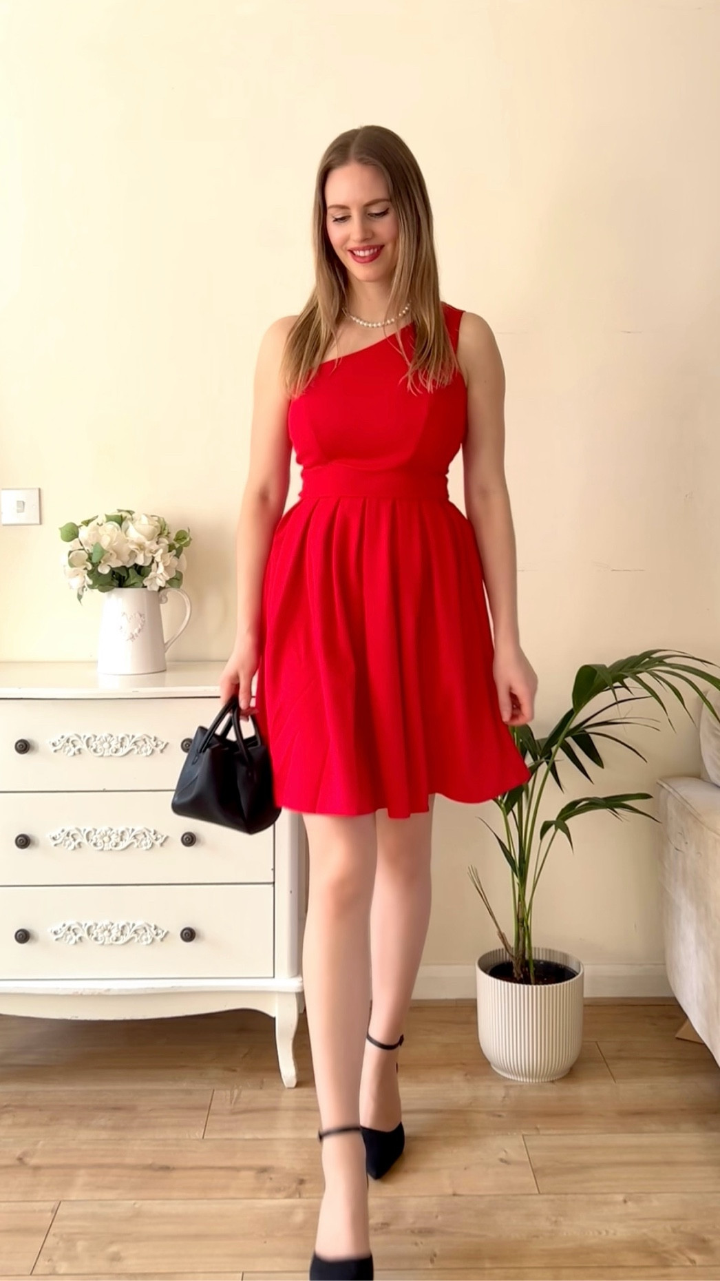 Elegant & chic dresses by @walglondon AD 🌹♥️ 
Which of the 3 dresses is your favourite? 

#ad #spring #dresses #reddress #vintage

#LTKspring #LTKstyletip #LTKdresses