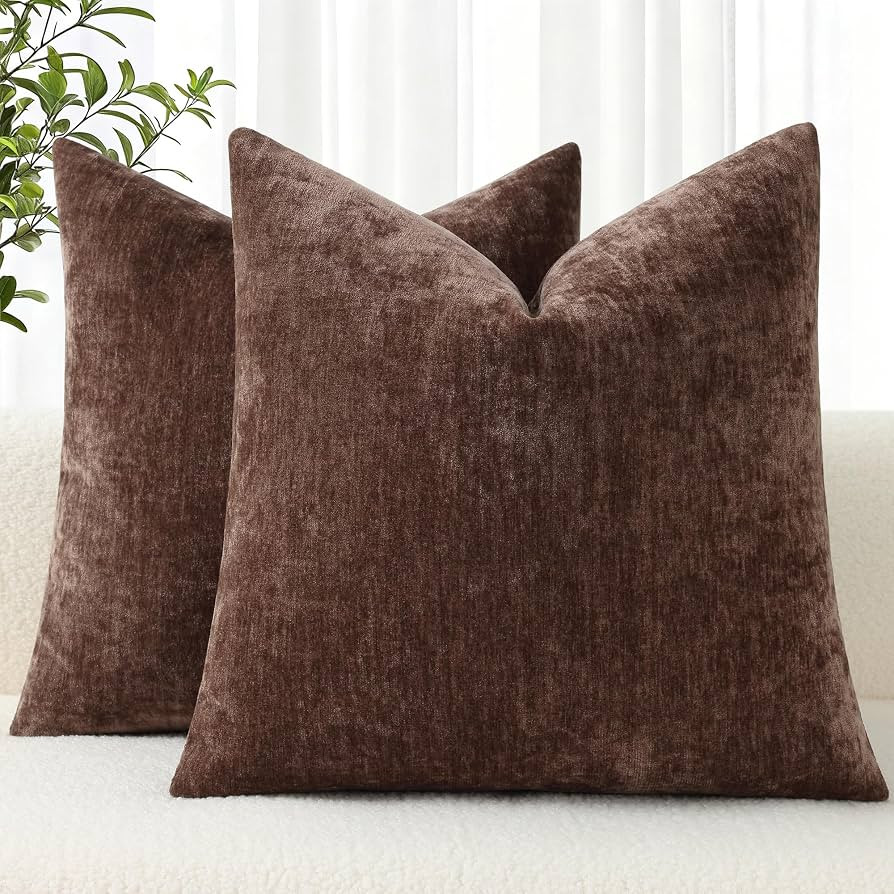 decorUhome Soft Chenille Reddish Brown Throw Pillow Covers 20X20 Set of 2 | Amazon (US)