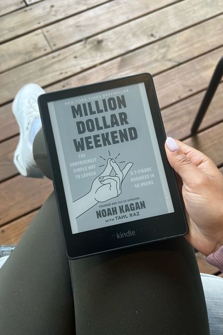 Latest read: Million Dollar Weekend. A great book for anyone who is entrepreneurial 📚

#LTKhome #LTKGiftGuide #LTKfindsunder50