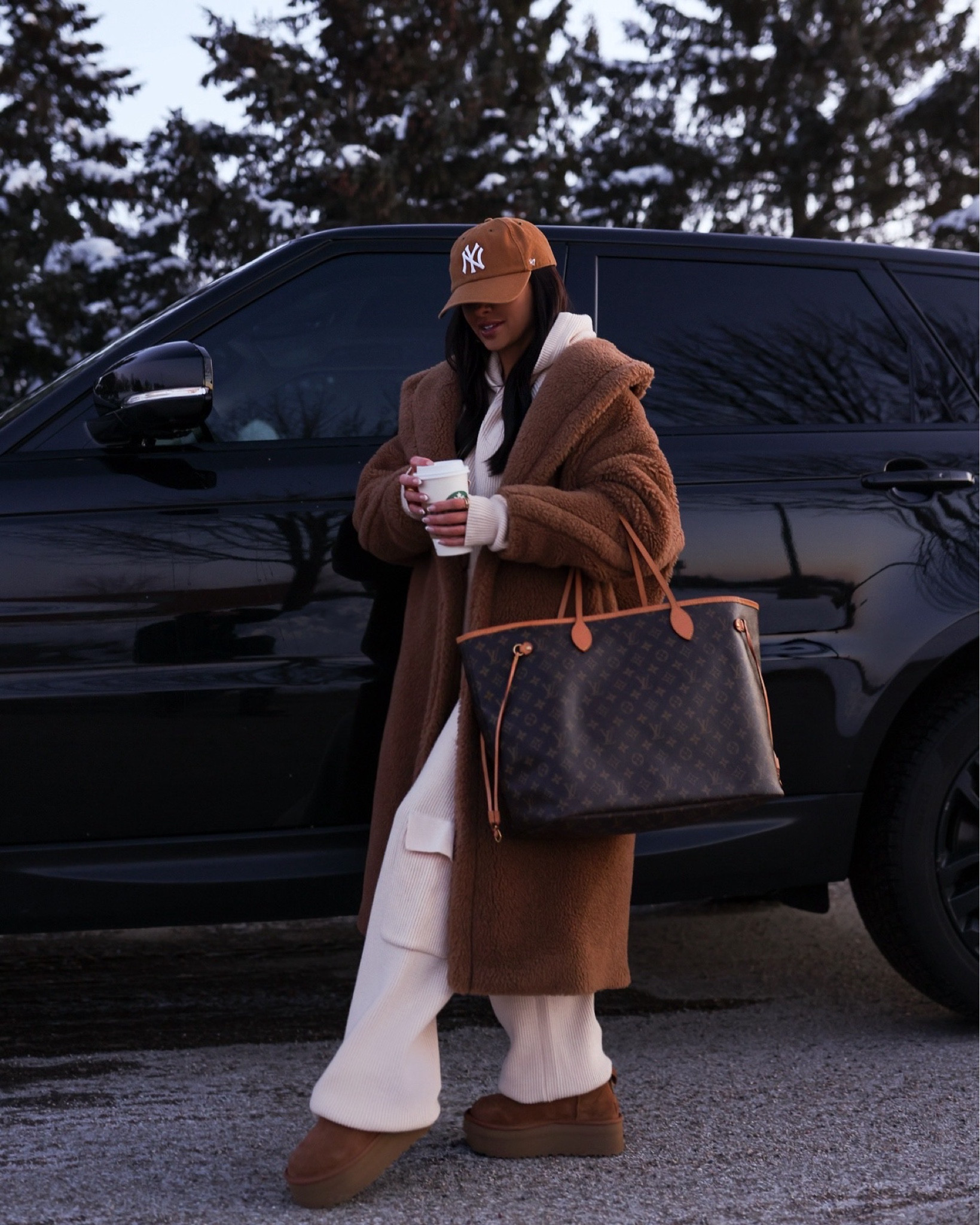 Cozy weekend outfit 
Max mara teddy coat / Sherpa coat
Ugg platform bookies
Nordstrom ribbed knit lounge set 



#LTKTravel #LTKFindsUnder100 #LTKSeasonal