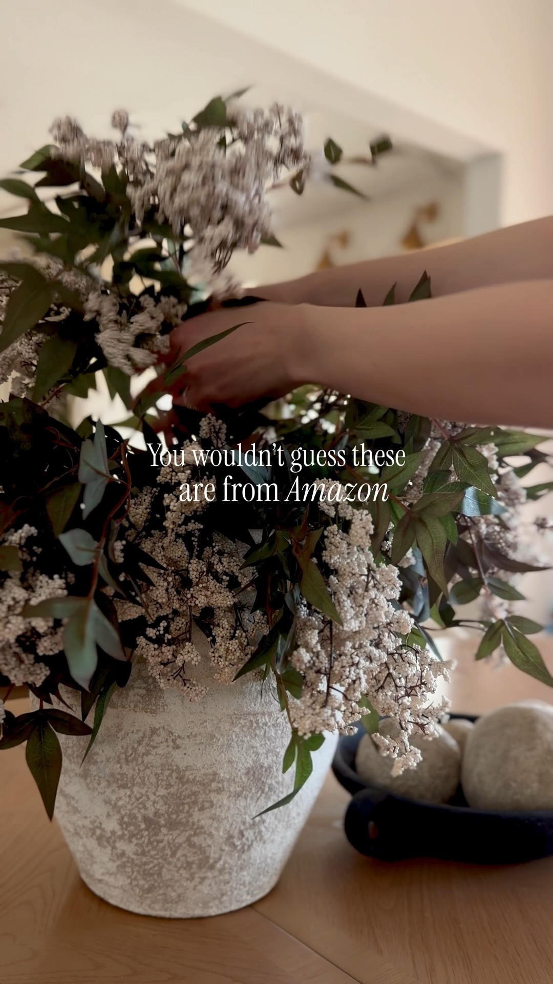 If you asked me what the perfect spring stems are… I’d say these 🤌🏻

These white berry stems instantly feel designer.

Yes, they’re a splurge, but the texture, scale, and fullness? Totally worth it.

#springdecor #springflorals #fauxstems

#LTKfindsunder100 #LTKstyletip #LTKhome