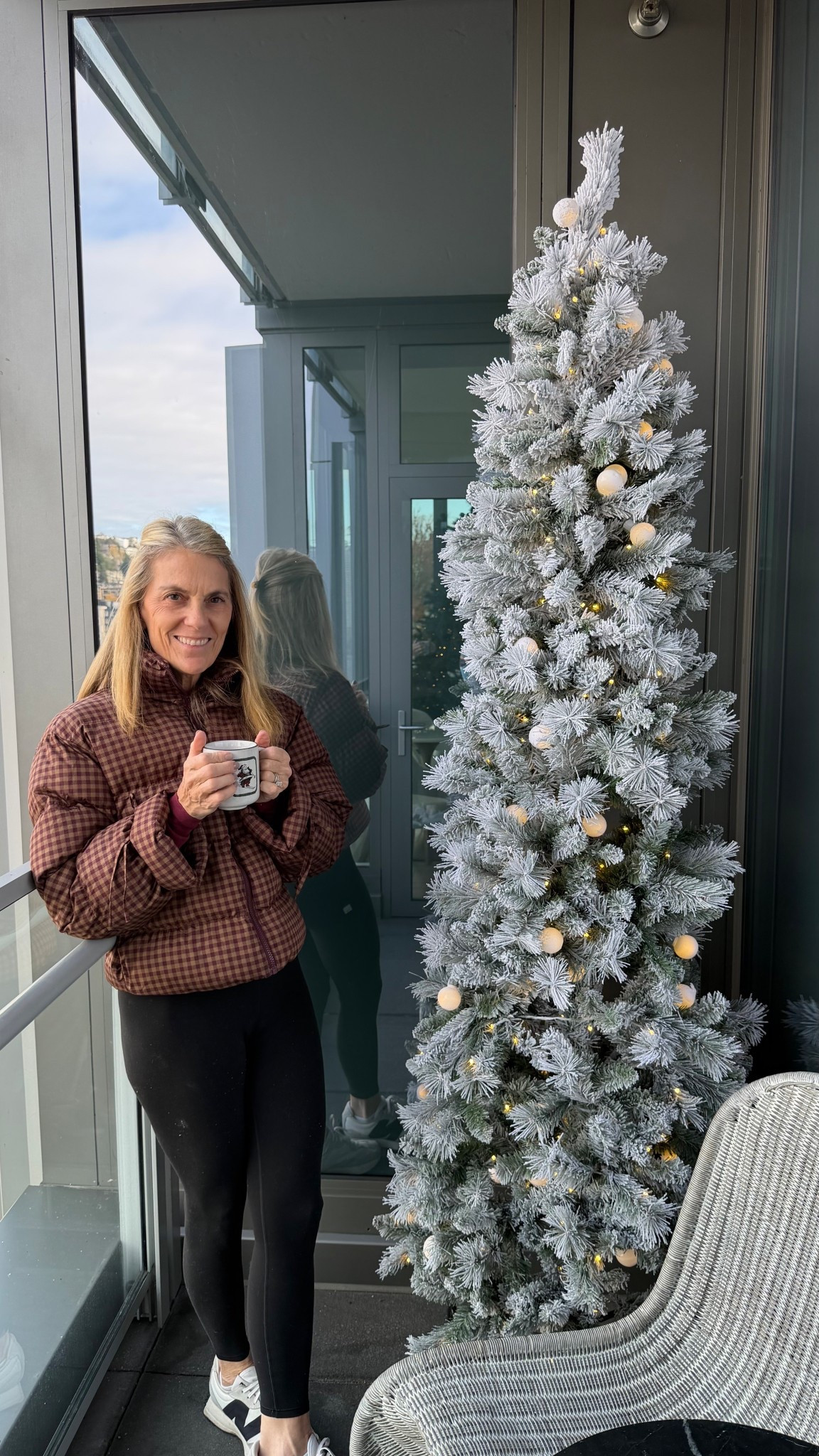 My current favorite puffer! Only $45 from target!! 

#LTKFindsUnder50 #LTKSeasonal #LTKootd