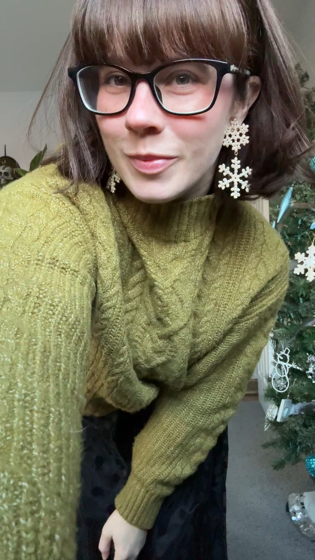 OOTD 12.17.25

#LTKHoliday #LTKPetite #LTKootd