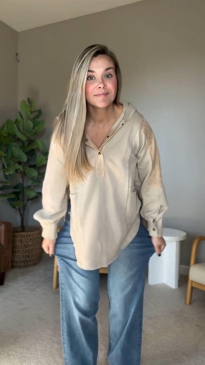 Best maternity jeans I’ve tried so far👖🙌🏼

Using this big ole belly to put maternity clothes to the test🤰😅Full Pink Blush haul is live on YouTube but here’s a quick run recap!

Comments “links” for the full video and product links❤️

#LTKSeasonal #LTKBump