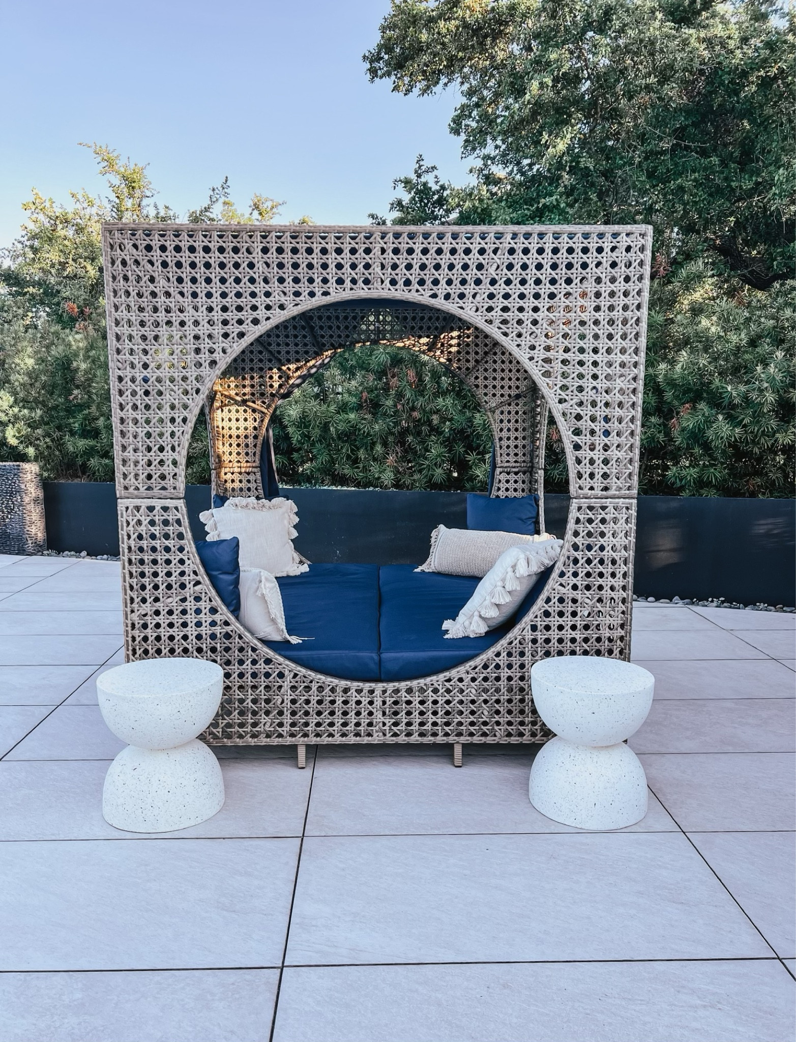 Our new Wayfair daybed! We are in love with it. 

Lee Anne Benjamin 🤍

#LTKunder100 #LTKsalealert #LTKhome