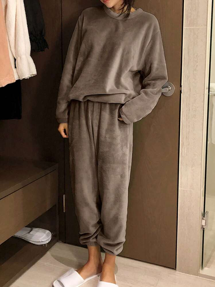 DAZY Solid Drop Shoulder Flannel Top & Pants Fluffy Pajama Set Fall, Winter Clothes, Cozy | SHEIN