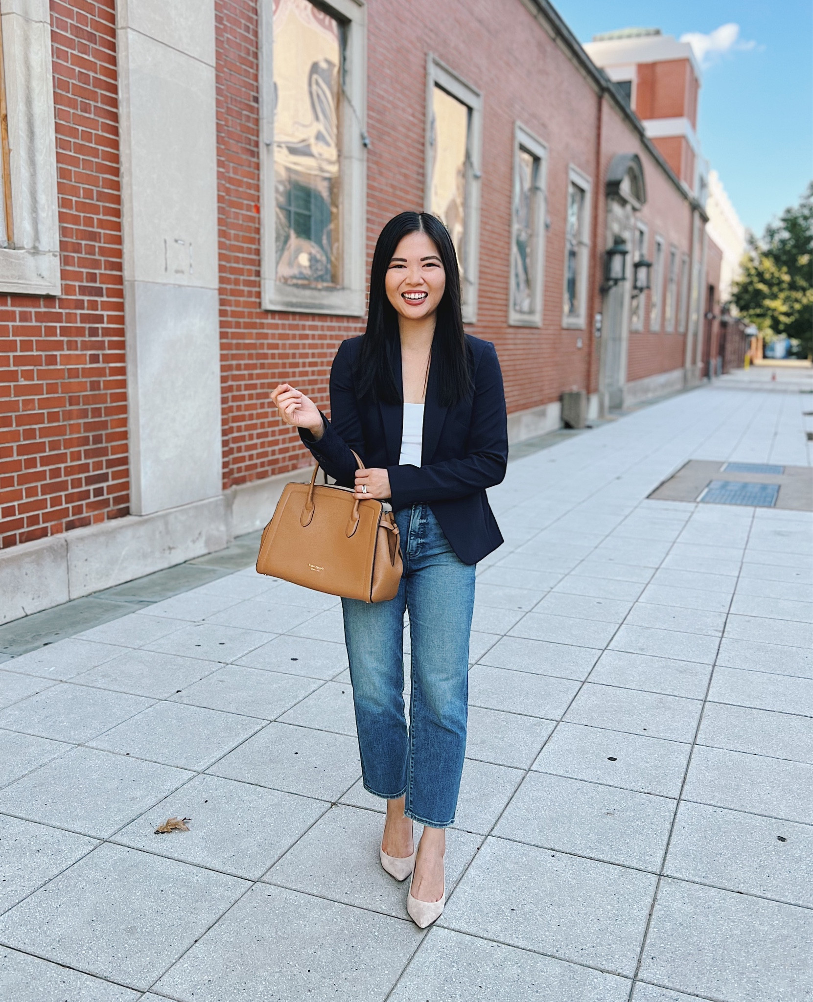 Navy blazer (XS)
White seamless tank top (S)
White tank top
White cropped tank top
High waisted jeans (4S)
High waisted straight jeans
Kate Spade Knott satchel tote bag
Beige suede pumps (TTS)
Beige pumps
Block heel pumps
Smart casual outfit
Business casual outfit

#LTKstyletip #LTKunder100 #LTKworkwear