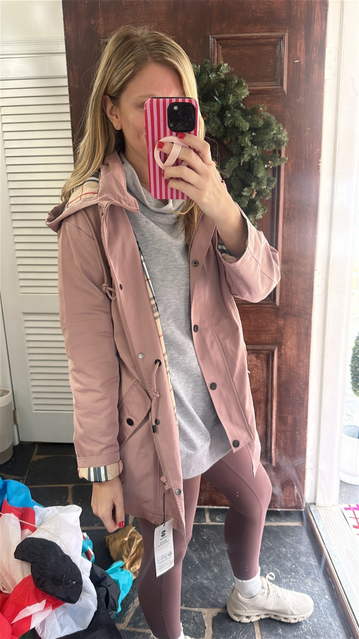 Yes, yes, yes! This Amazon rain jacket is so cute! I’m in a M but may size up one for extra arm length. Cinches at the waist too! 