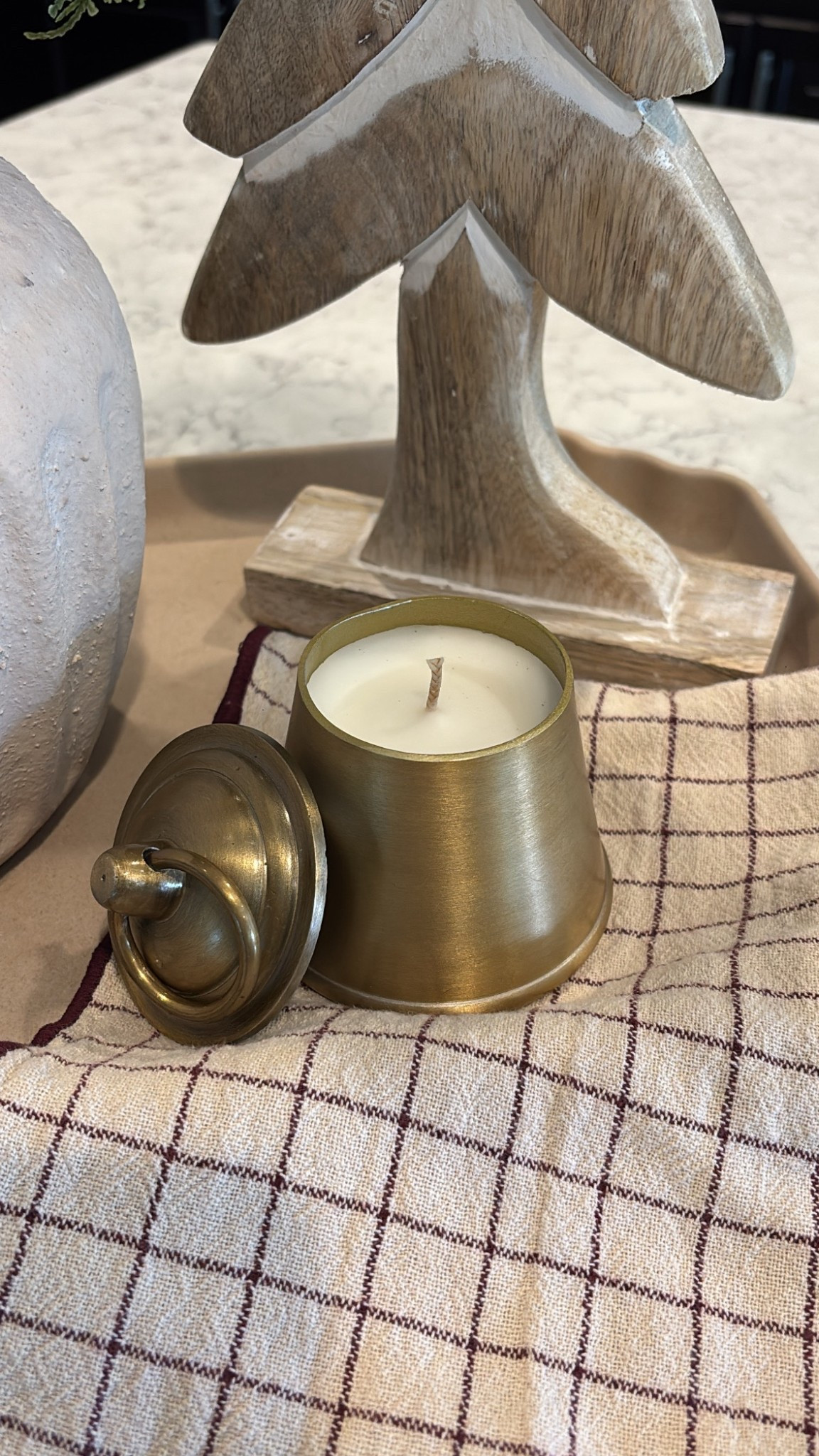 The cutest bell candle @target @mcgeeandco 



#LTKSeasonal #LTKSaleAlert #LTKHome