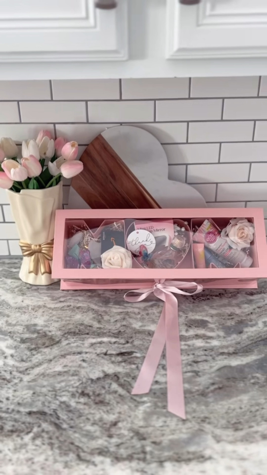 The CUTEST Mother’s Day gift idea under $10 💐

This little box turned out so pretty & it’s filled with things she’ll actually love + use 😍
Budget-friendly but looks high-end 🙌🏼

Comment “BOX” & I’ll send you the box + everything inside 🫶🏻

Don’t wait… Mother’s Day will be here before you know it 💝











.
.
.
.
.
#mothersdaygift #mothersdaygiftideas #giftideasformom #mothersdaygift #easygiftideas 

#LTKmomlife #LTKSeasonal #LTKselfcare