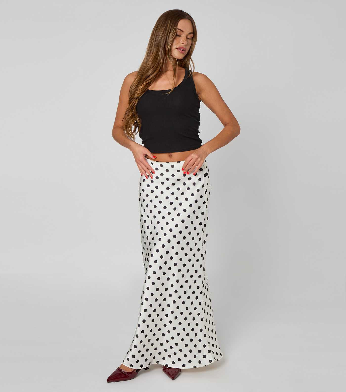 Urban Bliss Cream Polka Dot Maxi Skirt | New Look | New Look (UK)