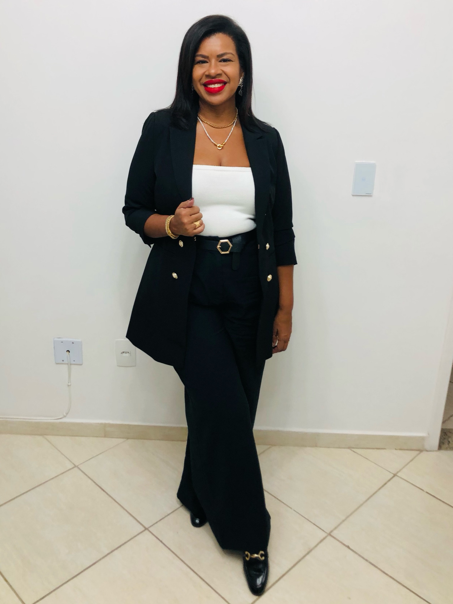 Bom dia! Já cheguei dando dica para vocês. Aproveitem para comprar o sapato mais confortável que vocês vão calçar na vida!!! Maravilhoso👸🏽🤩

#LTKbrasil #LTKstyletip #LTKworkwear