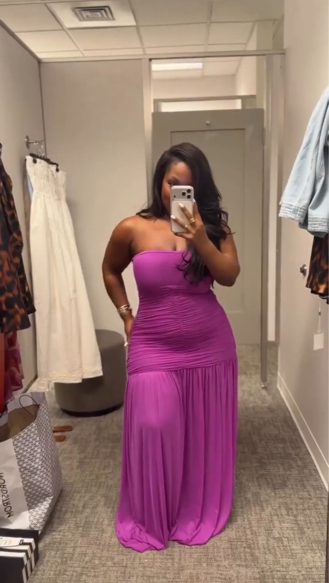 wedding guest dress from Nordstrom 50% off and comes in green 🙌🏾

Size | L

Linking the rest of my try on below! 

Fall wedding guest dress, N Sale, date night outfits, fall dresses, Emmy Petit

#LTKootd #LTKMidsize #LTKSeasonal