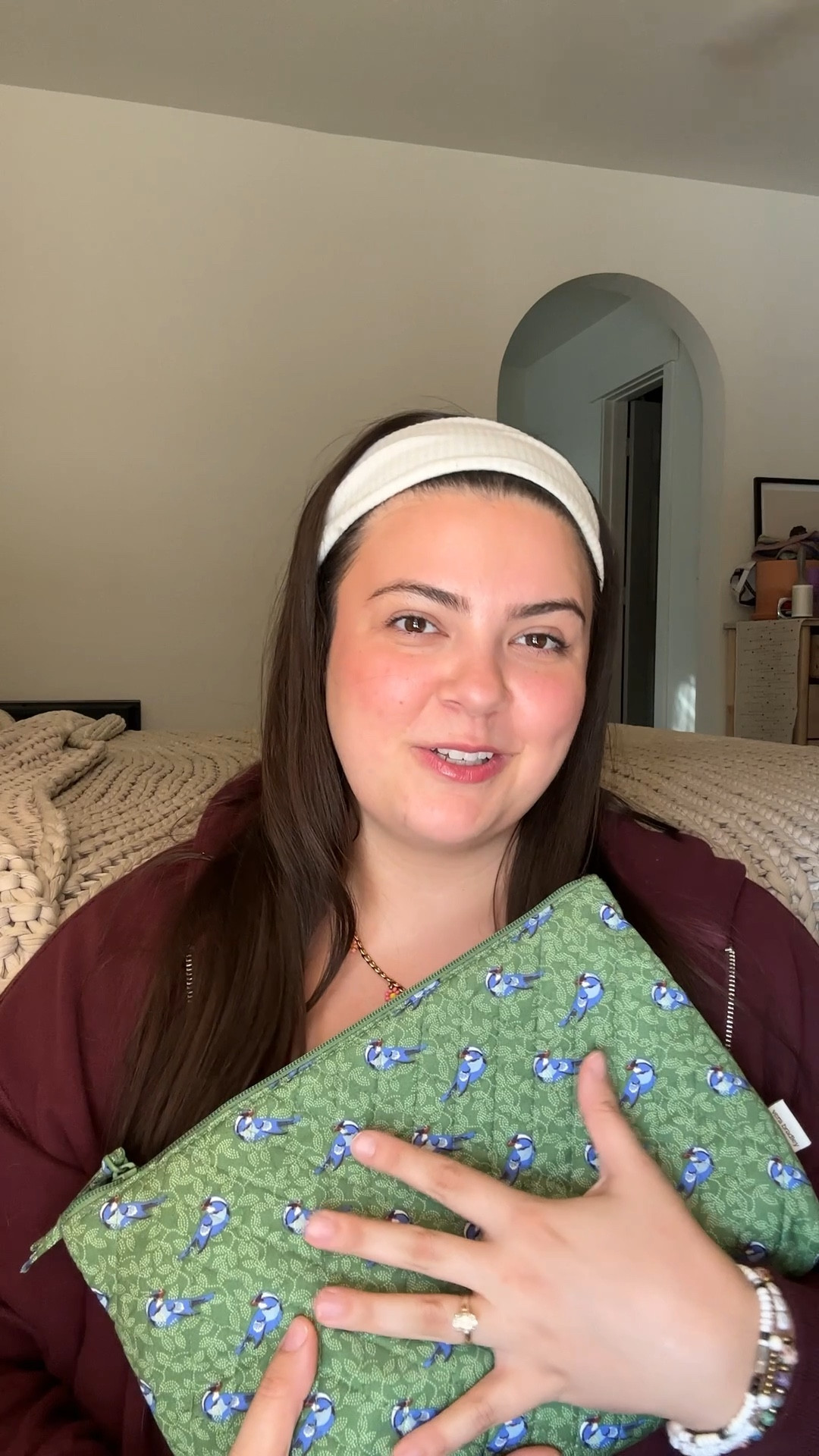 I have really dry skin—especially on my forehead and around my nose—it literally flakes off 😭😭
These are my favorite products that not only keep my skin feeling healthy but also help me feel confident while actually treating it well 🫶
Products mentioned:
@Beekman 1802 milkshake spray
@rhode skin barrier butter
@Beauty of Joseon US daily relief sunscreen
@Saie super glowy gel & sun melt bronzer
@Tower 28 Beauty blush & concealer
@Olehenriksen pout preserve peptide lip treatment 
#skincare #skincareroutine #dryskin #productreview 

#LTKBeauty #LTKSeasonal