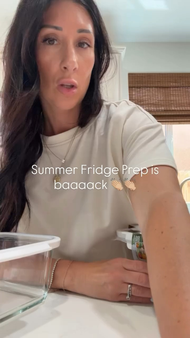 Summer Fridge Prep is baaaack 👏🏼👏🏼