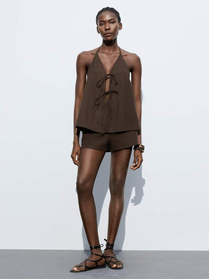 Maija Women Summer Solid Color Front Tie Halter Top And Shorts 2 Pieces Set, Sexy Brown Tie Top Chocolate Brown Top Dark Brown Top Tie Front Top Resort Wear | SHEIN