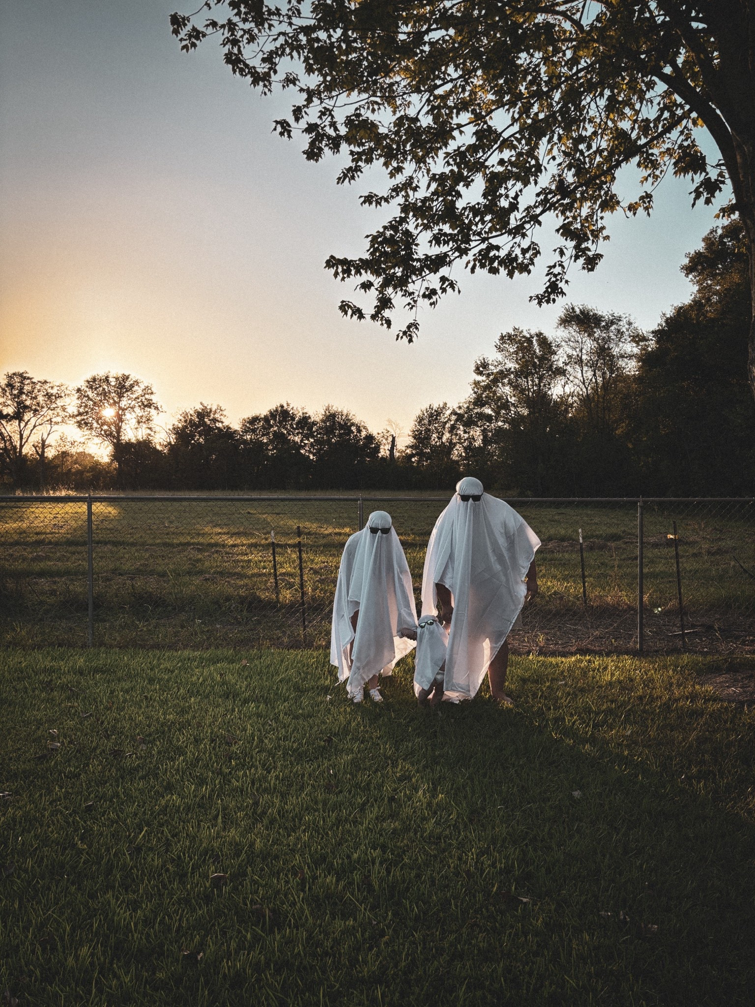 We brought back the ghost photo trend for our baby’s first Halloween! So much fun!👻

#LTKHalloween #halloween #ghostphotoshoot #ghosttrend 

#LTKBaby #LTKFamily #LTKSeasonal