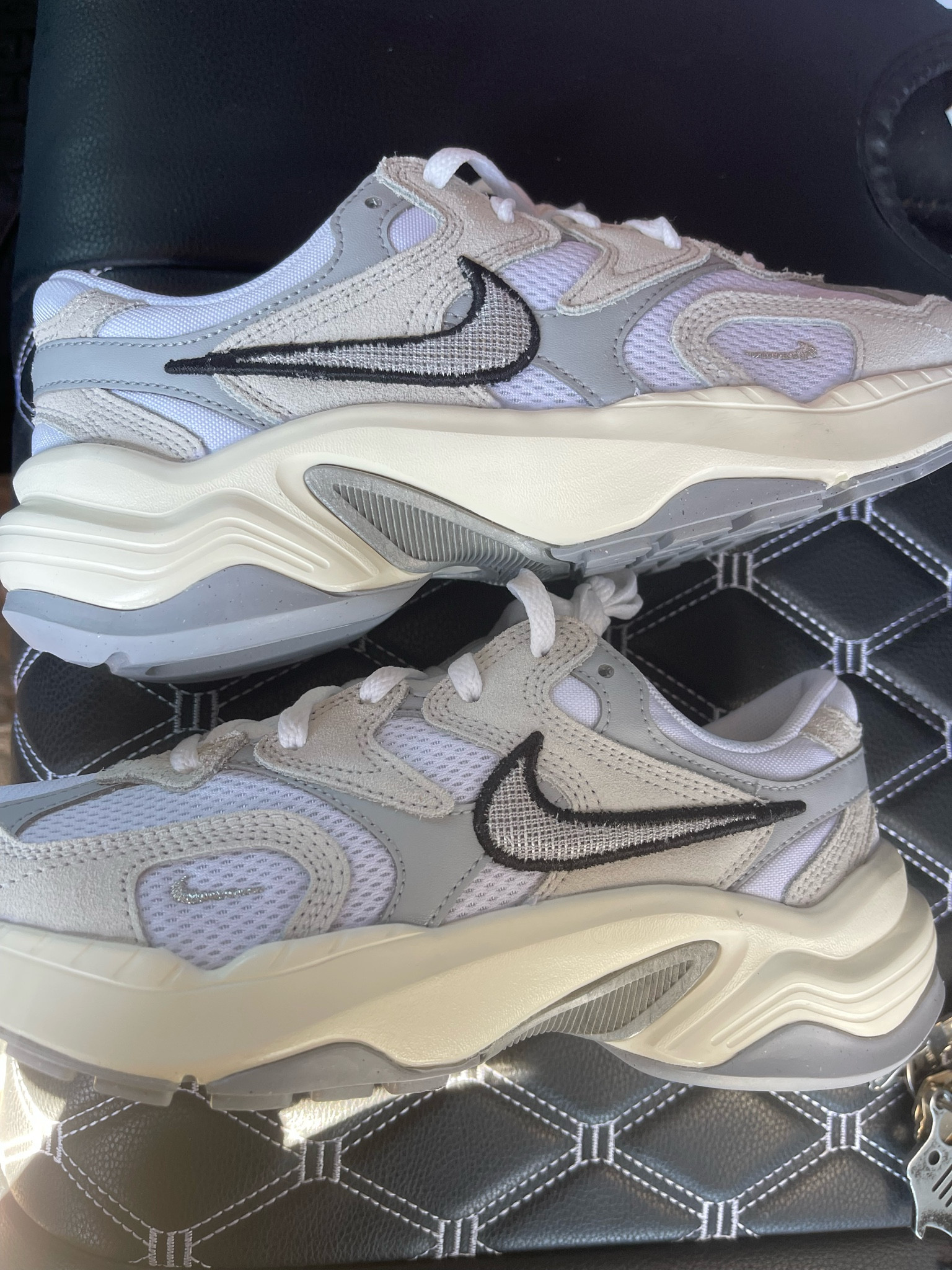 These shoes are so comfy & pair great with everything! Neutrals girl through and through 🙌🏼🤍🩶

#LTKShoeCrush #LTKBacktoSchool #LTKSeasonal