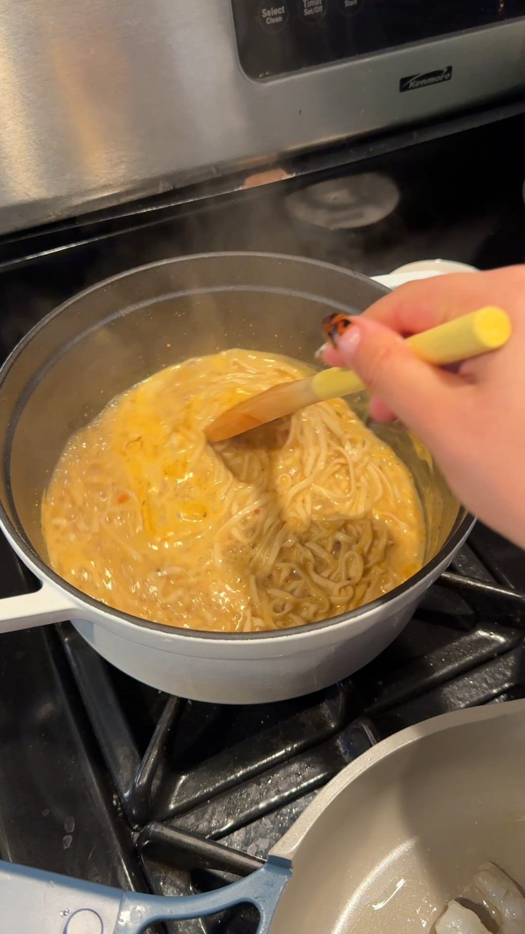 i’ve had this pot for well over five years now and it’s my go to pot for anything that needs a pot 🤣😍

#LTKHome #LTKGiftGuide #LTKHoliday