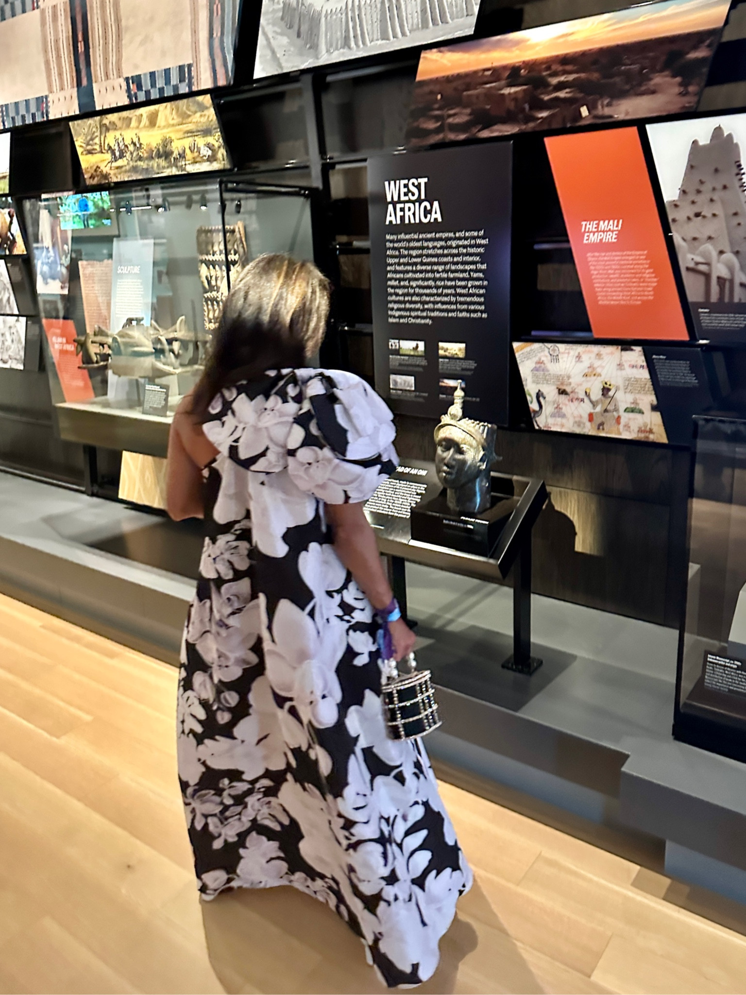 night at the museum. dress is on major sale right now! I’m 5’3” for reference and thought the length was perfect for a night out!

#LTKwedding #LTKitbag #LTKsalealert