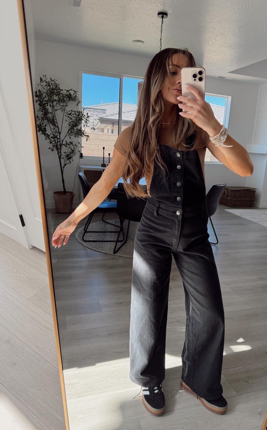 On the go Saturday look!✨

#LTKSeasonal #LTKGiftGuide #LTKxMadewell