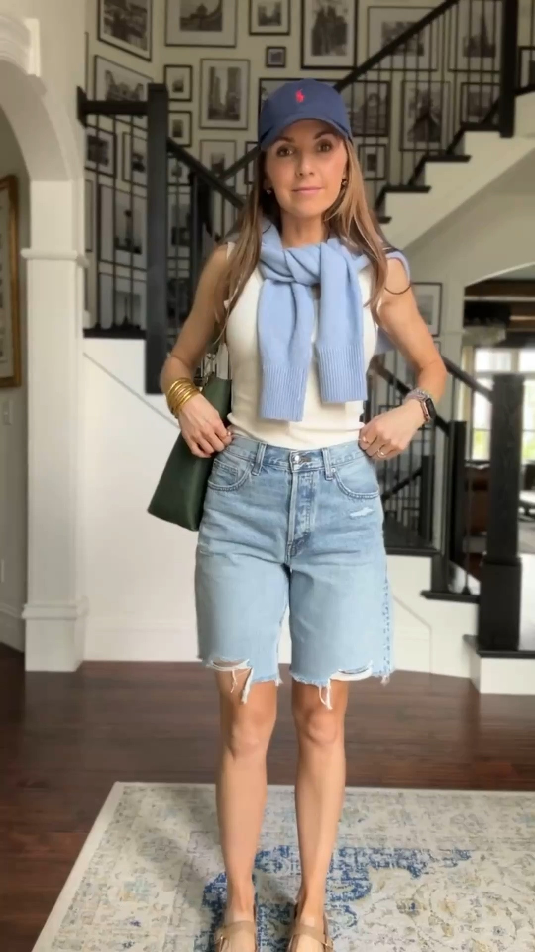@Madewell long shorts
Run TTS- I am in a 26

#LTKootd