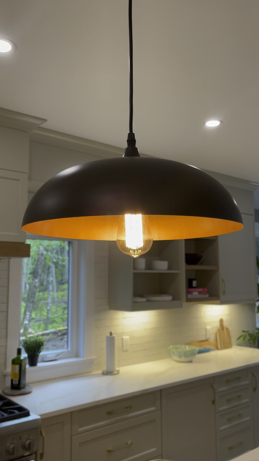 Kitchen pendent lights