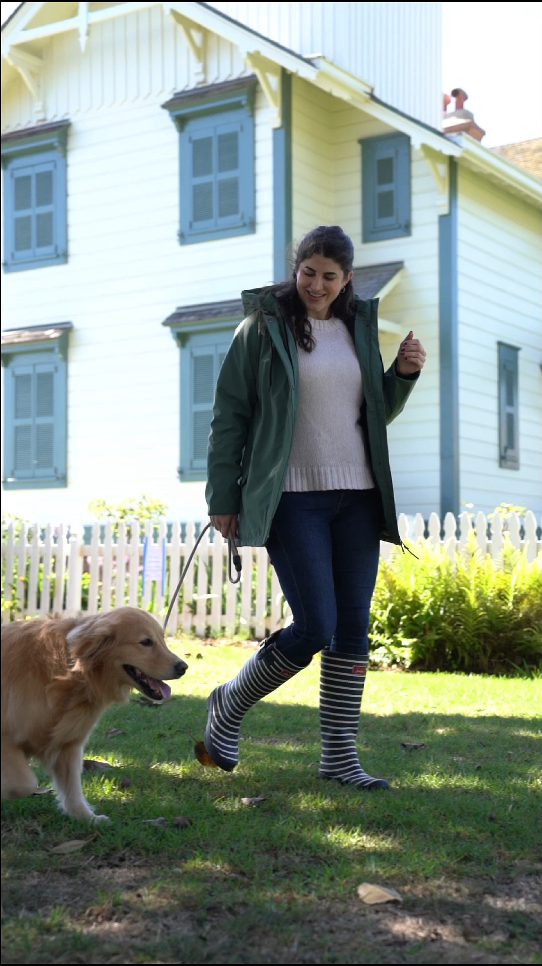 Step into weather-proof style with @Tantawear✨ From waterproof puffers to recycled raincoats, their eco-friendly, vegan outerwear is designed to keep you cozy and chic. 🌧️💚
Upgrade your wardrobe with pieces made for durability and stunning style. 🌟 
Explore the collection at Tantawear.com and feel good about fashion that lasts! 

Comment SHOP below to receive a DM with the link to shop this post on my LTK ⬇ https://liketk.it/4Z7NT #ltkactive #ltkseasonal

Shop my look and more of my favorite #Tantawear coats via @Shop.LTK 

🧥💫 #EcoFashion #OuterwearGoals #SustainableStyle #Raincoat 


#LTKSeasonal #LTKActive