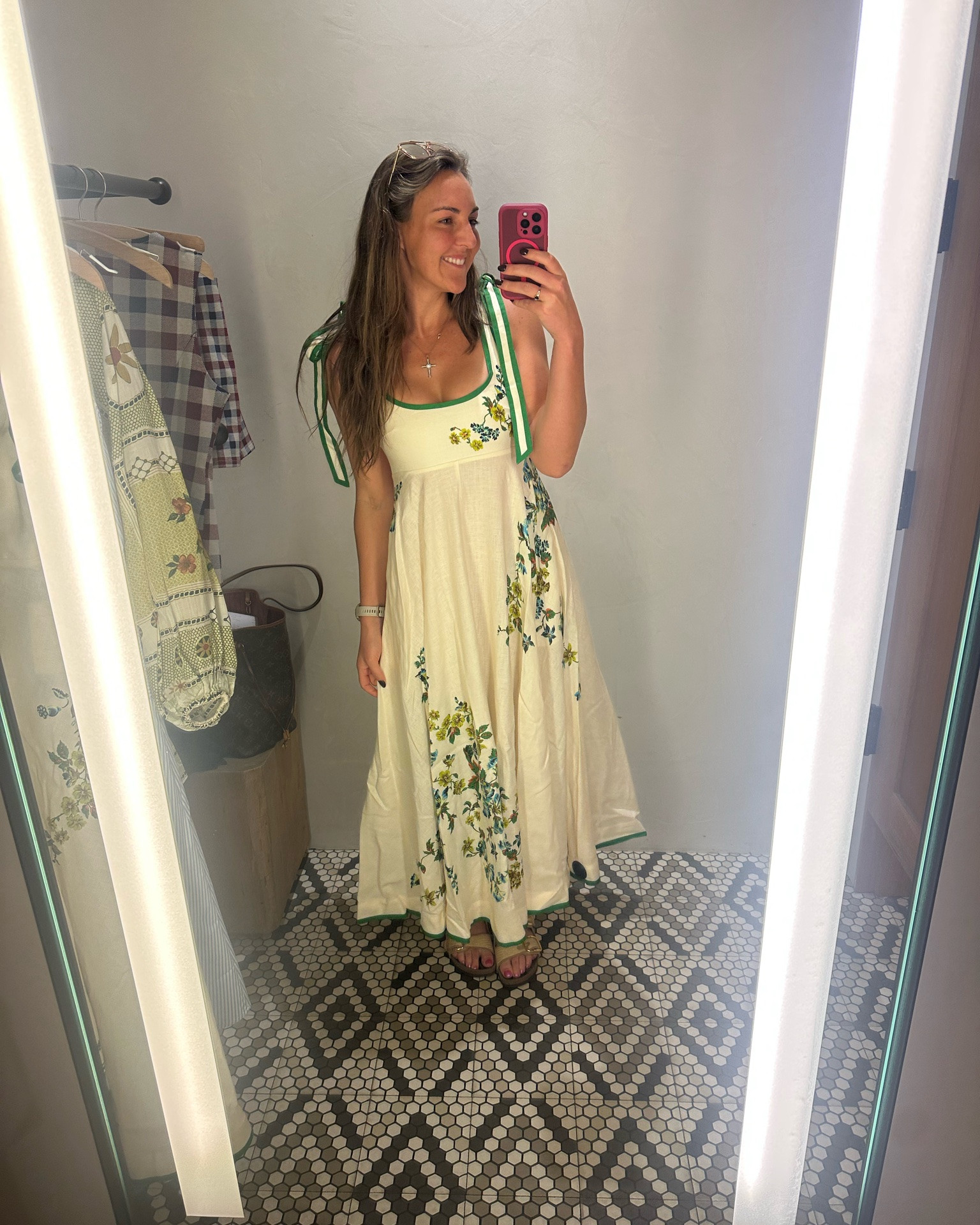 You’re coming home with me 👗 #anthropologie #linen