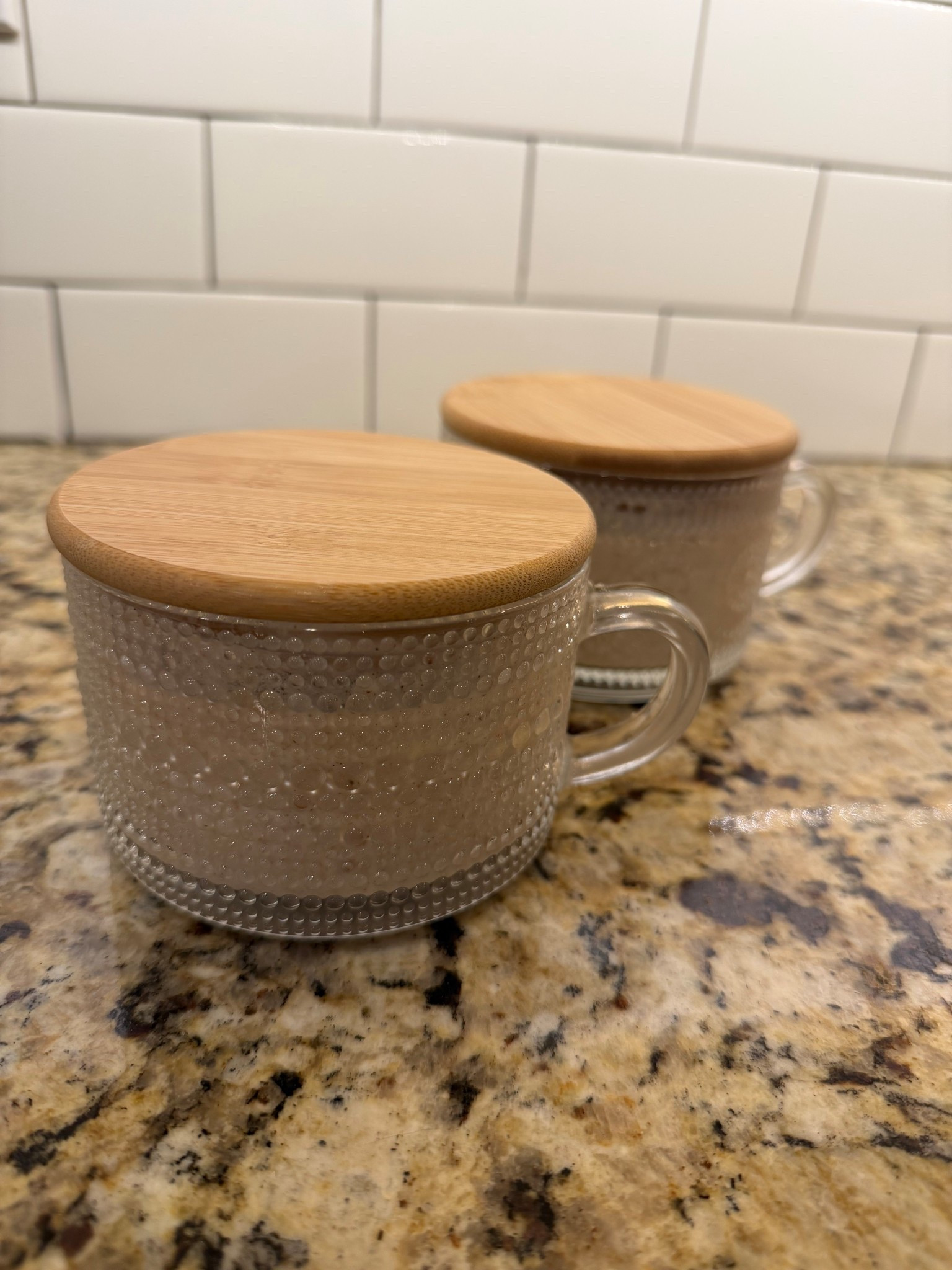Love these pictures overnight oats jars! They’re so pretty and come with small gold spoons too! ✨ 

#LTKfoodie #LTKActive #LTKfitnessgoals