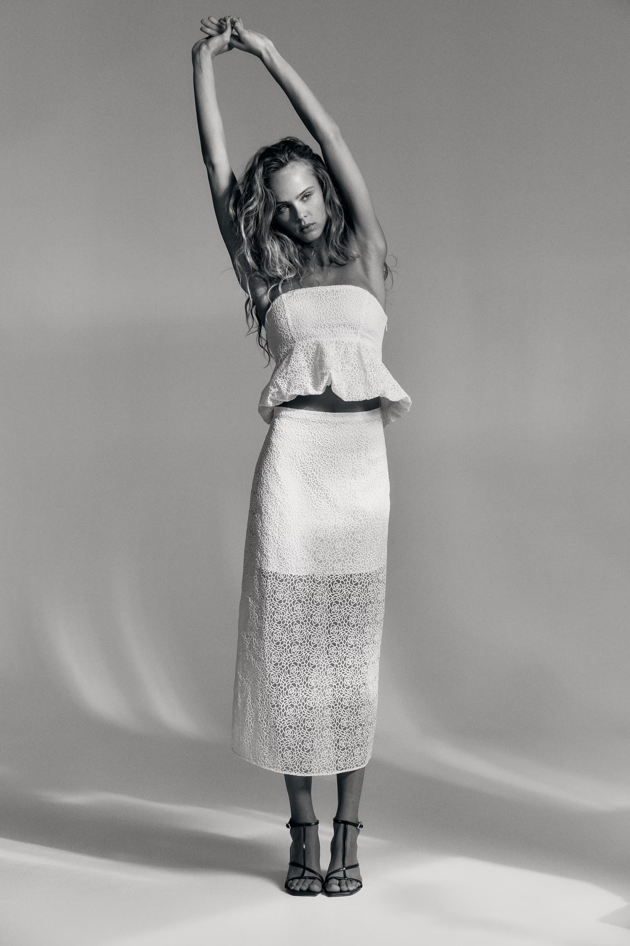 Embroidered skirt | H&M (UK, MY, IN, SG, PH, TW, HK)