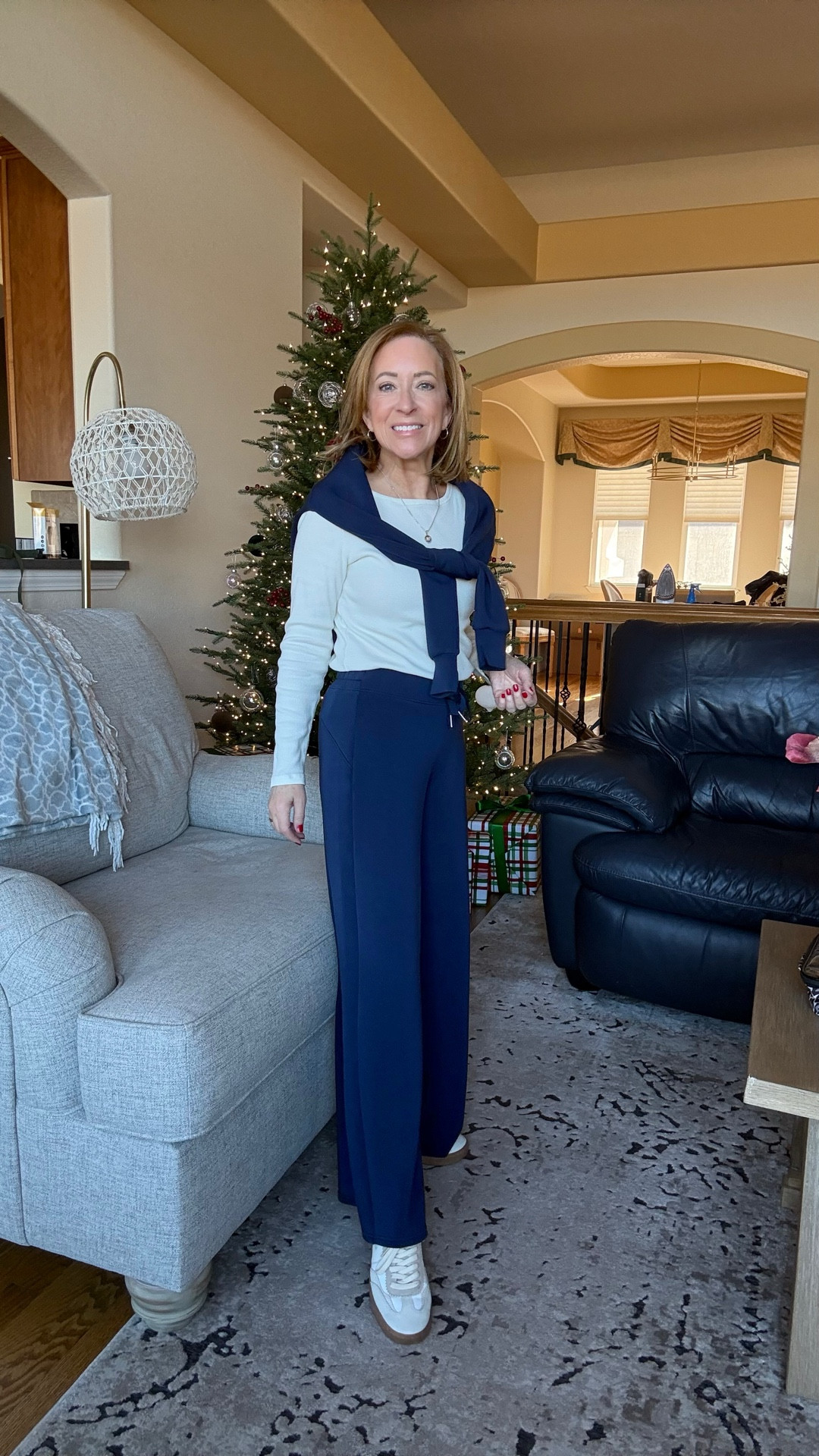 Today, is the last day to order from Spanx and get it by 12/23. Here are a couple of my favorite pieces! I’ll link some more that I love as well. 


#LTKPetite #LTKHoliday #LTKGiftGuide