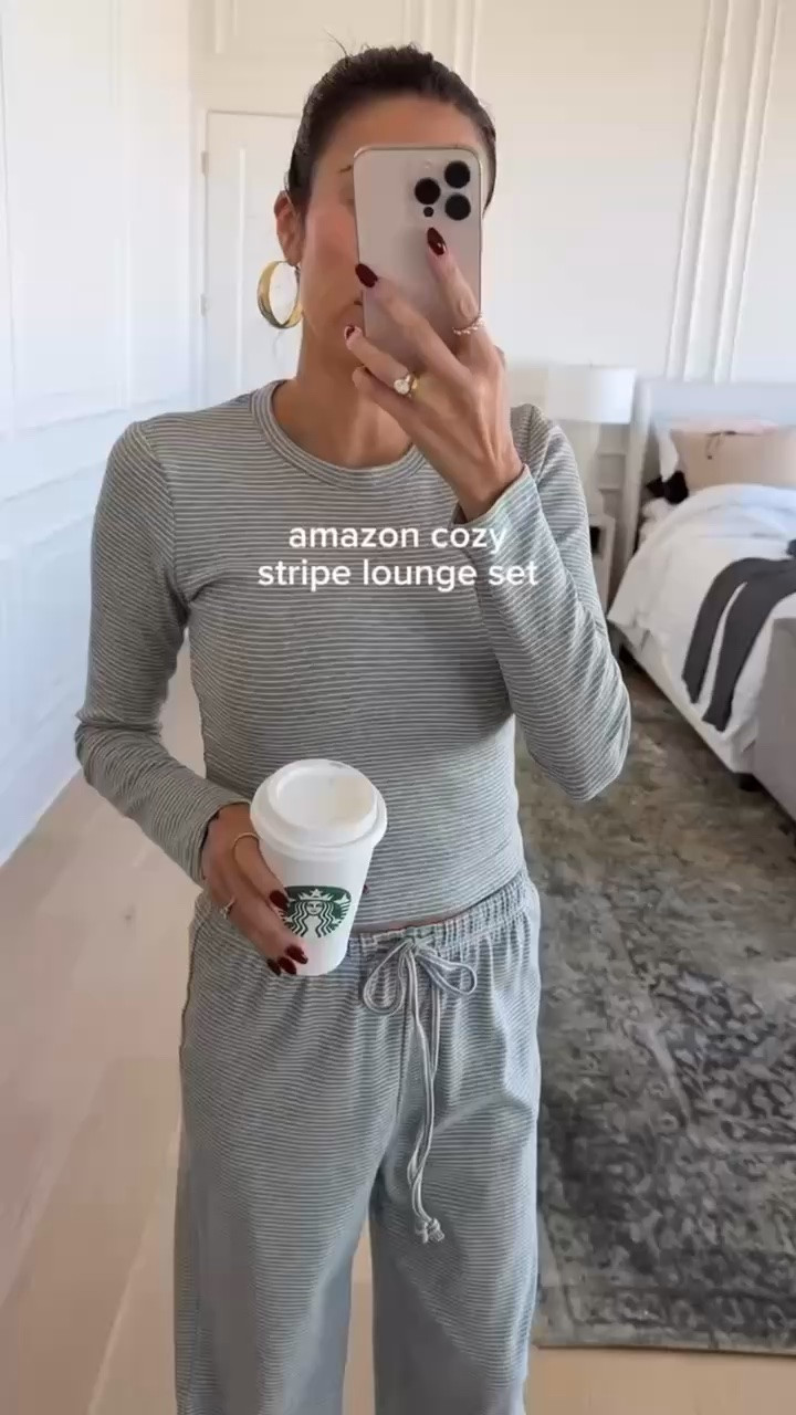 Amazon cozy lounge set! Comes in a bunch of colors! 

Travel outfit, lounge outfit, Amazon fashion

#LTKgrwm #LTKOver40 #LTKootd
