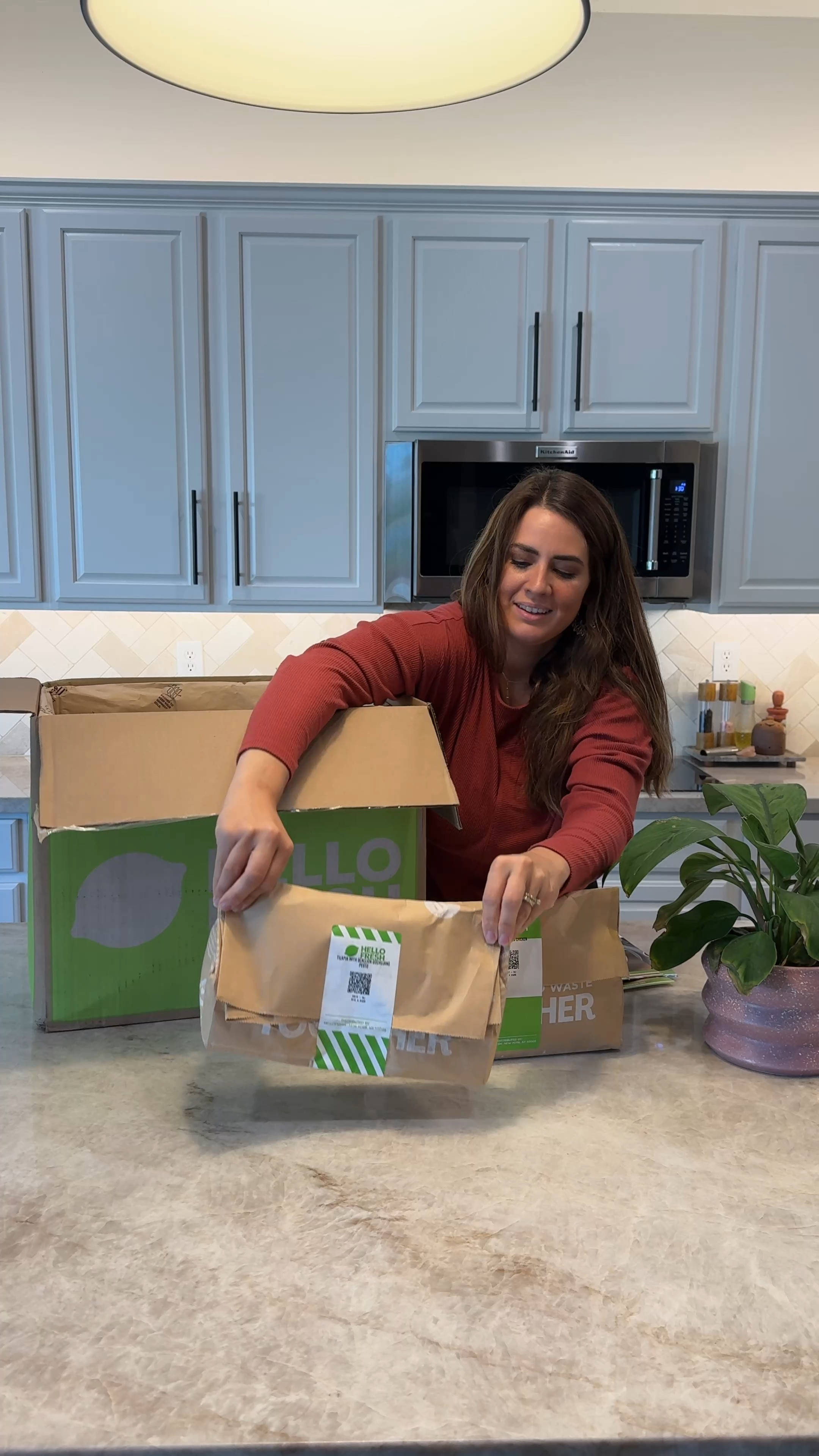 I love seeing a @HelloFresh box sitting on my doorstep, because that means for a few meals this week, I won’t have to meal prep, meal plan, or grocery shop! (And I love that for me... and my family!) Especially during busy weeks, it saves me the stress & time of doing it all myself, and it also helps us avoid ordering takeout, which is so much money! I got an AMAZING code that will save you even more money on your Hello Fresh order!! You can use my code AMANDAAPPS to get 10 FREE meals, plus FREE appetizers for life!! (One appetizer item per box while subscription is active.) Definitely take advantage of this deal!

#HelloFreshPartner #HelloFresh

#LTKVideo #LTKHome #LTKSaleAlert