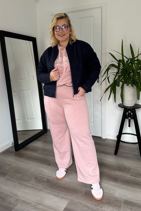 Pink jogger set 
Set in L 
Jacket size 20