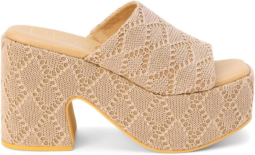 BEACH by Matisse Womens Como Block Platform Casual Sandals Casual High Heel 3" & Up - Beige | Amazon (US)