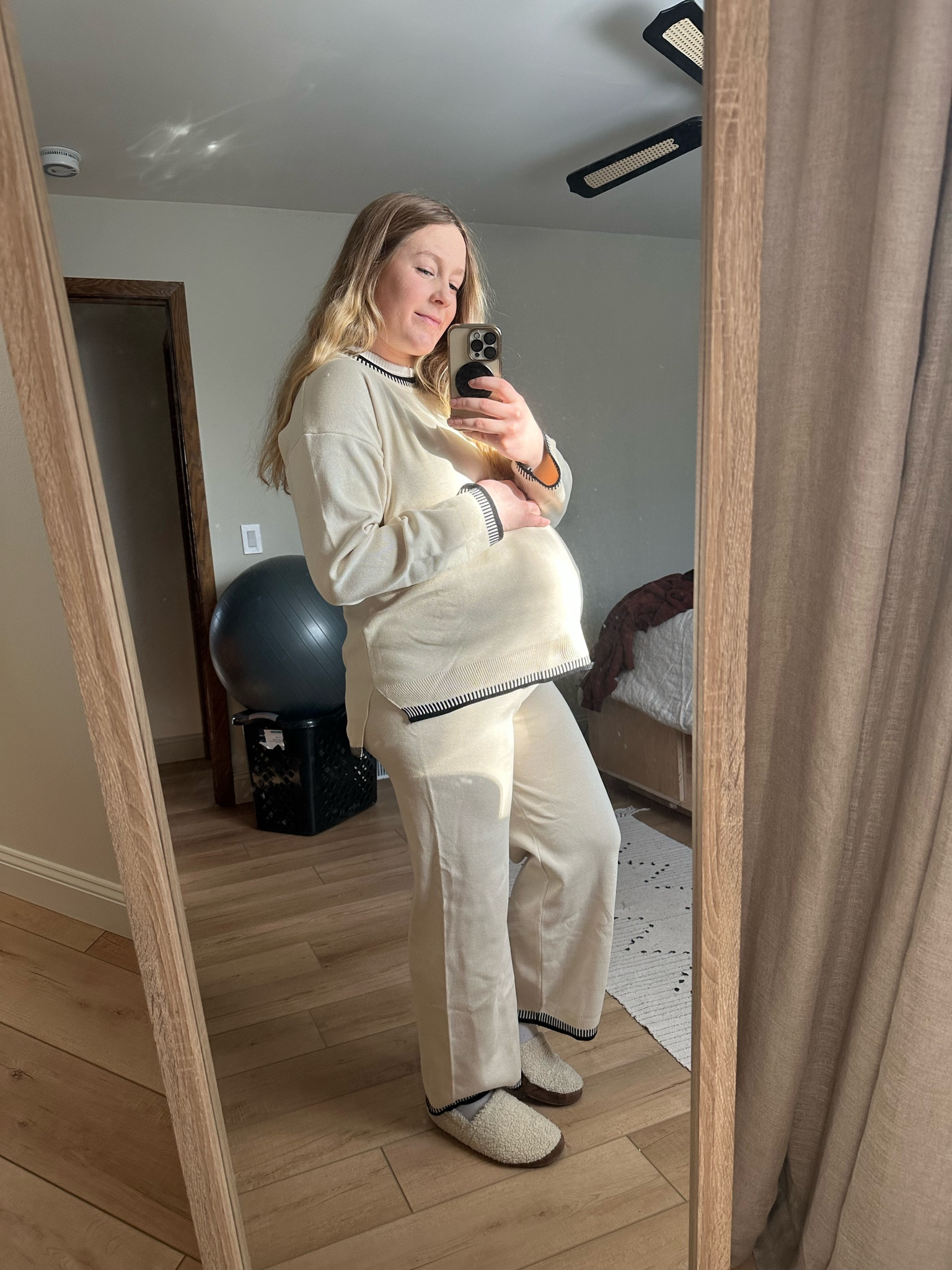 The coziest loungewear for both pregnancy and postpartum 🙌🏻 #loungewear #postpartum #pregnant #ltkstyle 