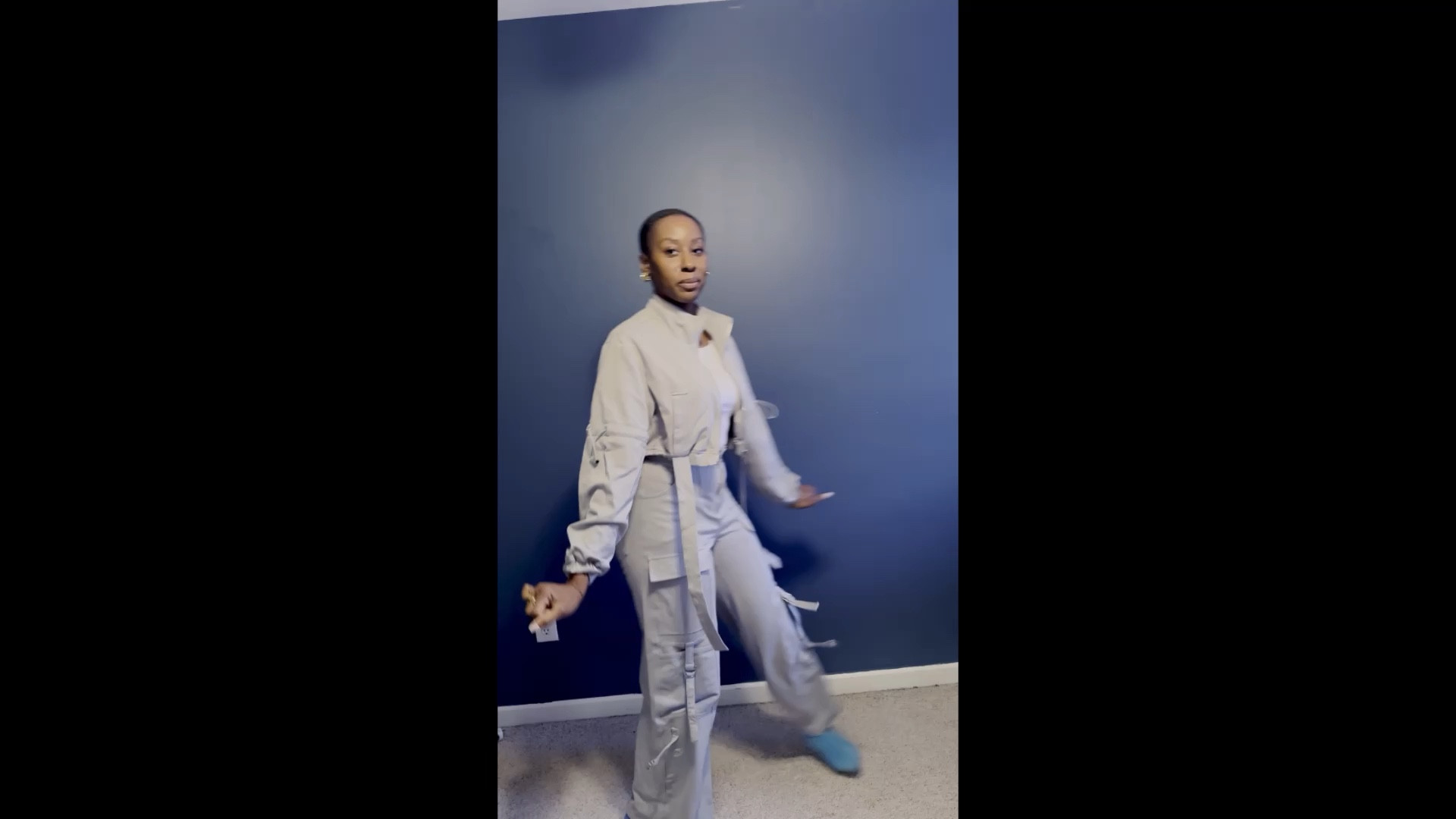 Who knew a sweatsuit could come in and save the day?! 

Shoes: Belk 
Sweat suit: Avenue Nord 
Coat: Target

The boots linked below aren’t an exact match but they are close! 

#LTKSeasonal #LTKStyleTip #LTKFindsUnder100