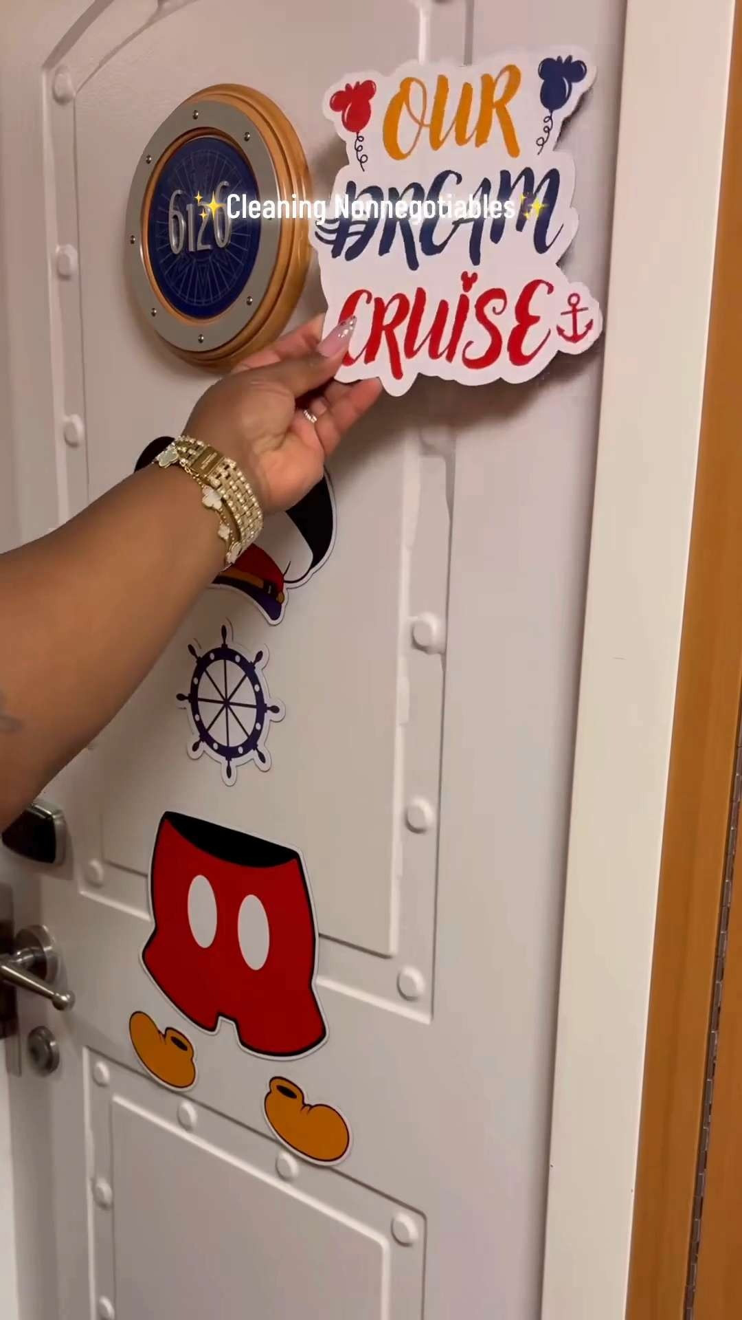 My day ones know what time it is… but to my newbies… Niki doesn’t just clean on her hospital stay…. I clean everywhere I lay my head! 🧽🫧✨ #clean #cleanwithme #cleaningmotivation #CleanTok #cleanhome #organizedhome #hotelcleaning #hotelclean #cleaningtips #cruise #asmr #cleaninghacks #momtok #scrubdaddy 

 

#LTKHome #LTKTravel