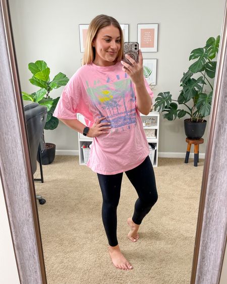 How fun is this graphic tee?! 
Love the oversized fit for a cozy look with leggings. I’m in a medium and it’s very oversized FYI. Check out the rest of my @target haul on YouTube through the link in my bio!