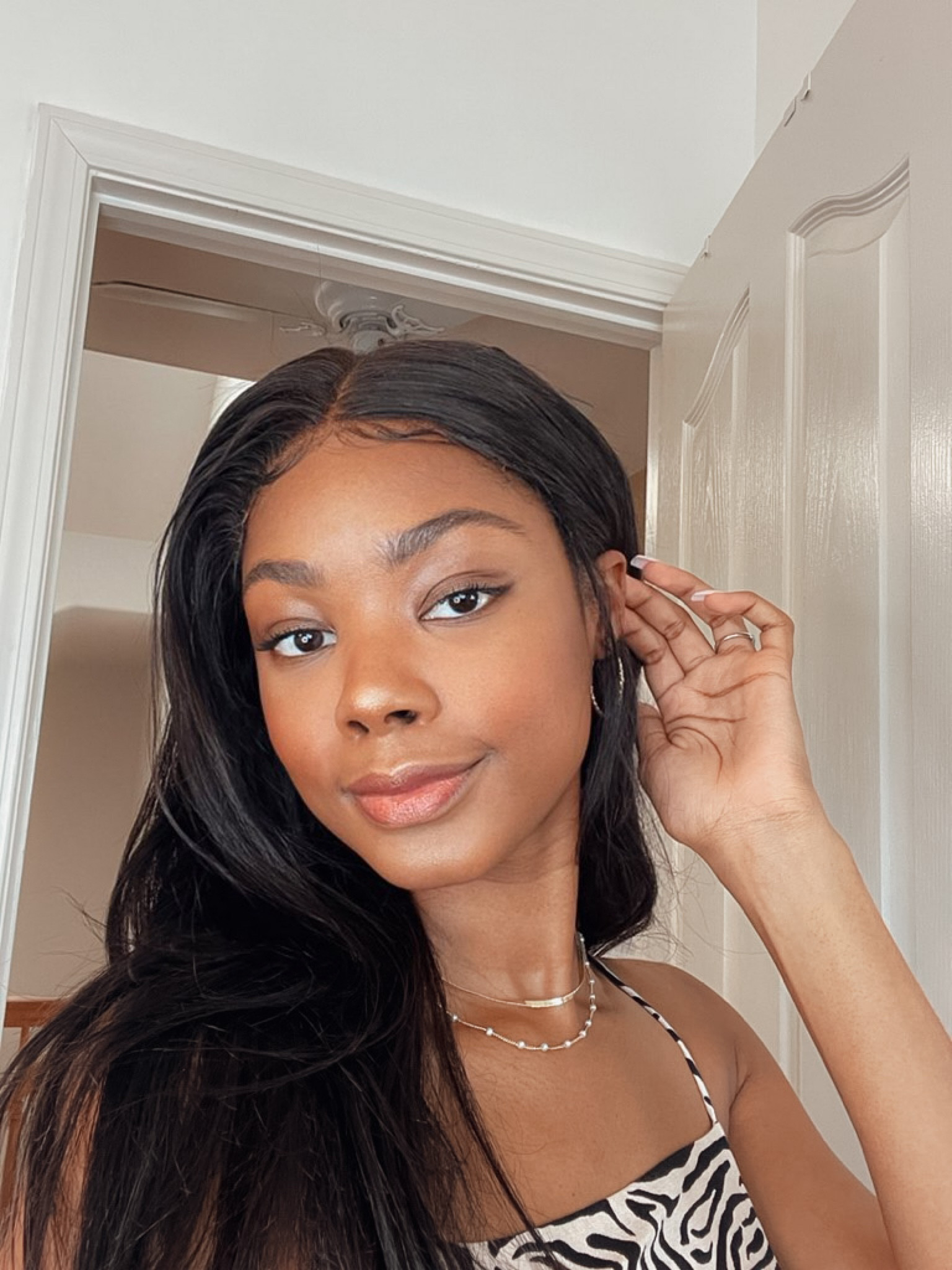 Springtime and simple glam go together like bees and honey! 🐝🍯💄 Rocking a fresh face that's all about easy breezy beauty! 🌷✨ #NoFussGlam

#LTKSeasonal #LTKbeauty #LTKunder50