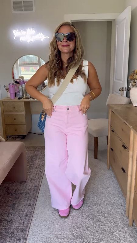 Life’s too short not to wear pink pants 💗 these ones from Target are great for Spring and Summer!!



I’m wearing a size 6 in these wide leg ankle jeans. They’re 20% off right now 🙌🏼 and come in 8 colors. I paired them with white tank (linked similar) and sneakers. You could definitely dress them up with a pair of heels!!

#momoutfit #petitefashion #petitelooks #size6outfits #size8outfits #targetstyle

#LTKstyletip #LTKfindsunder50 #LTKSeasonal