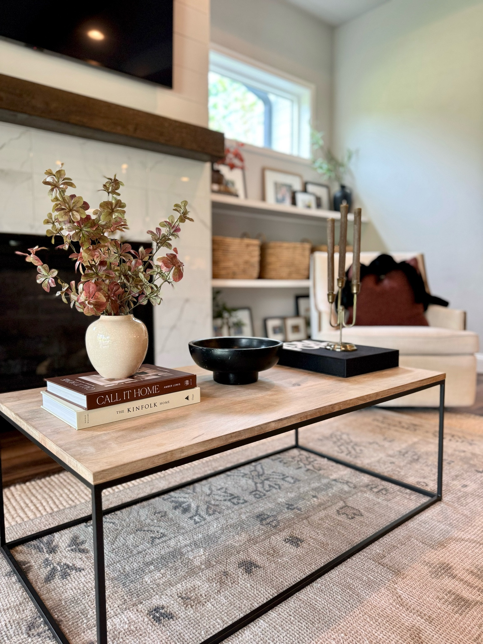 Fall living room styling 🍂

#LTKSeasonal #LTKHome #LTKStyleTip