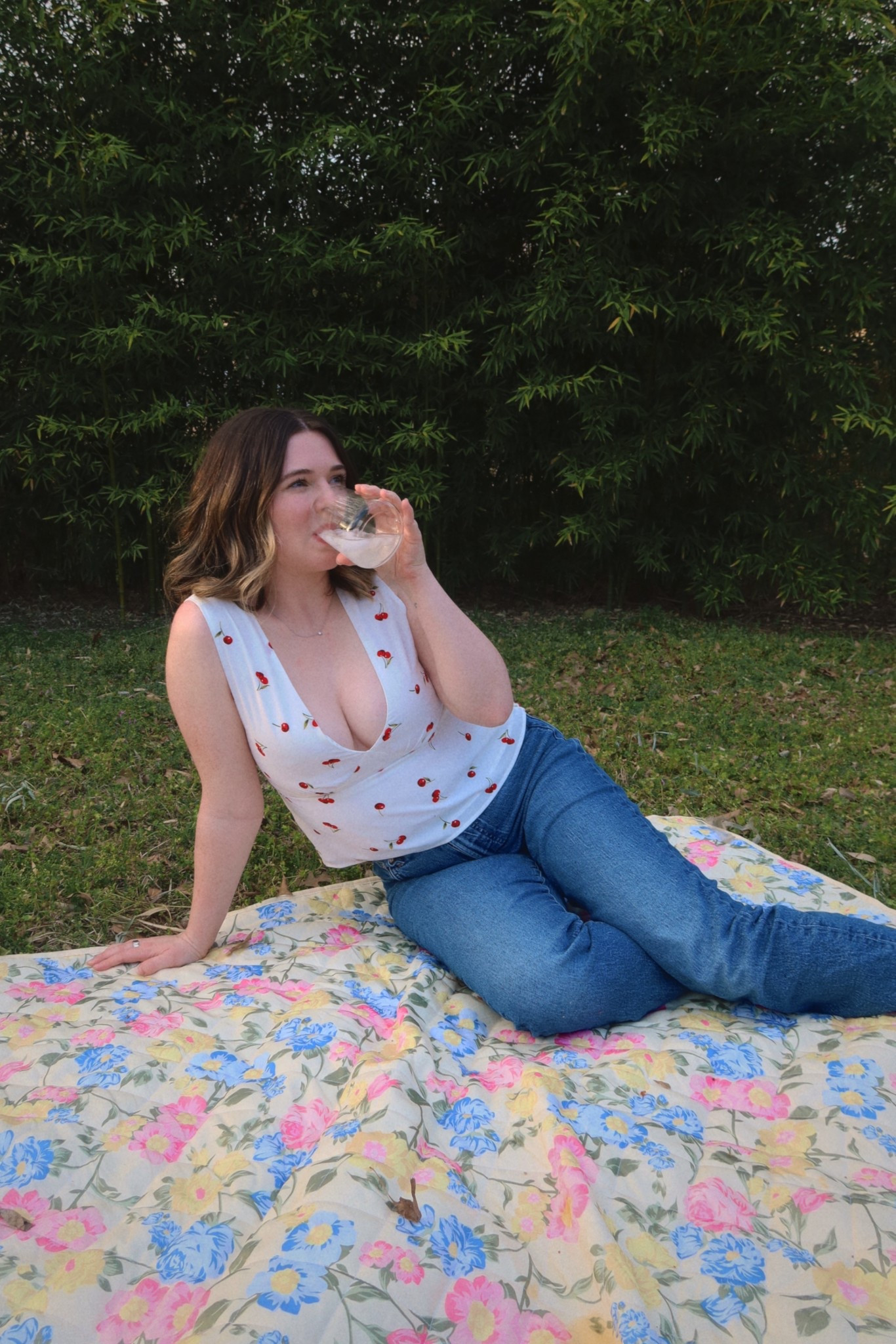 Daily outfit 
Abercrombie cherry top
Madewell 90s jeans 
Steve Madden black sandals 

#LTKStyleTip #LTKShoeCrush #LTKSpringSale