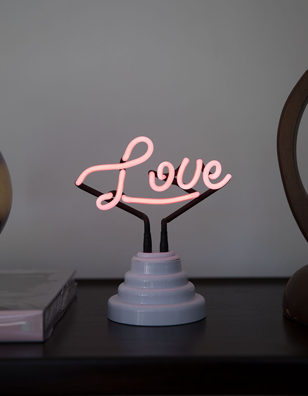 FUNDERDOME LOVE NEON LIGHT | Tillys