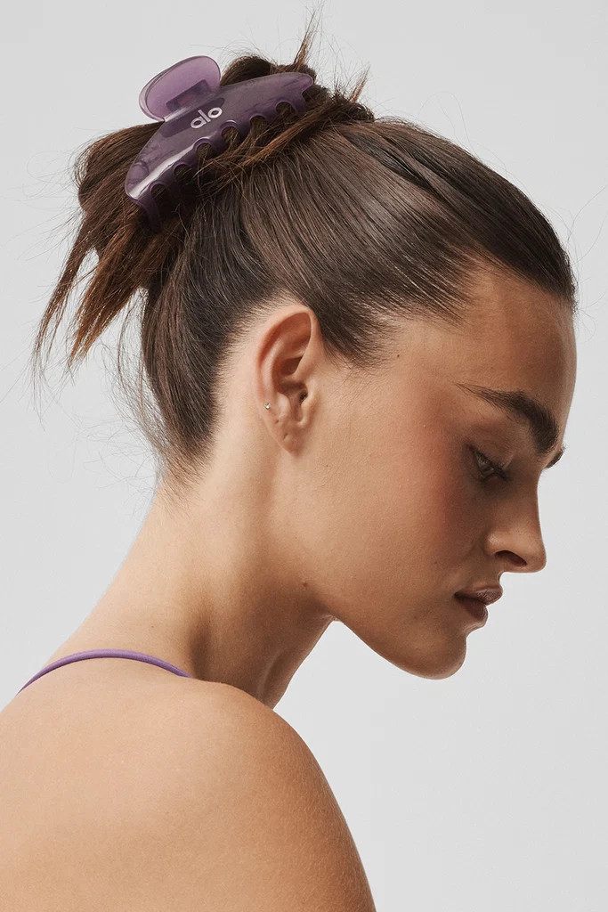 90's Claw Clip - Plum Kiss Clear | Alo Yoga