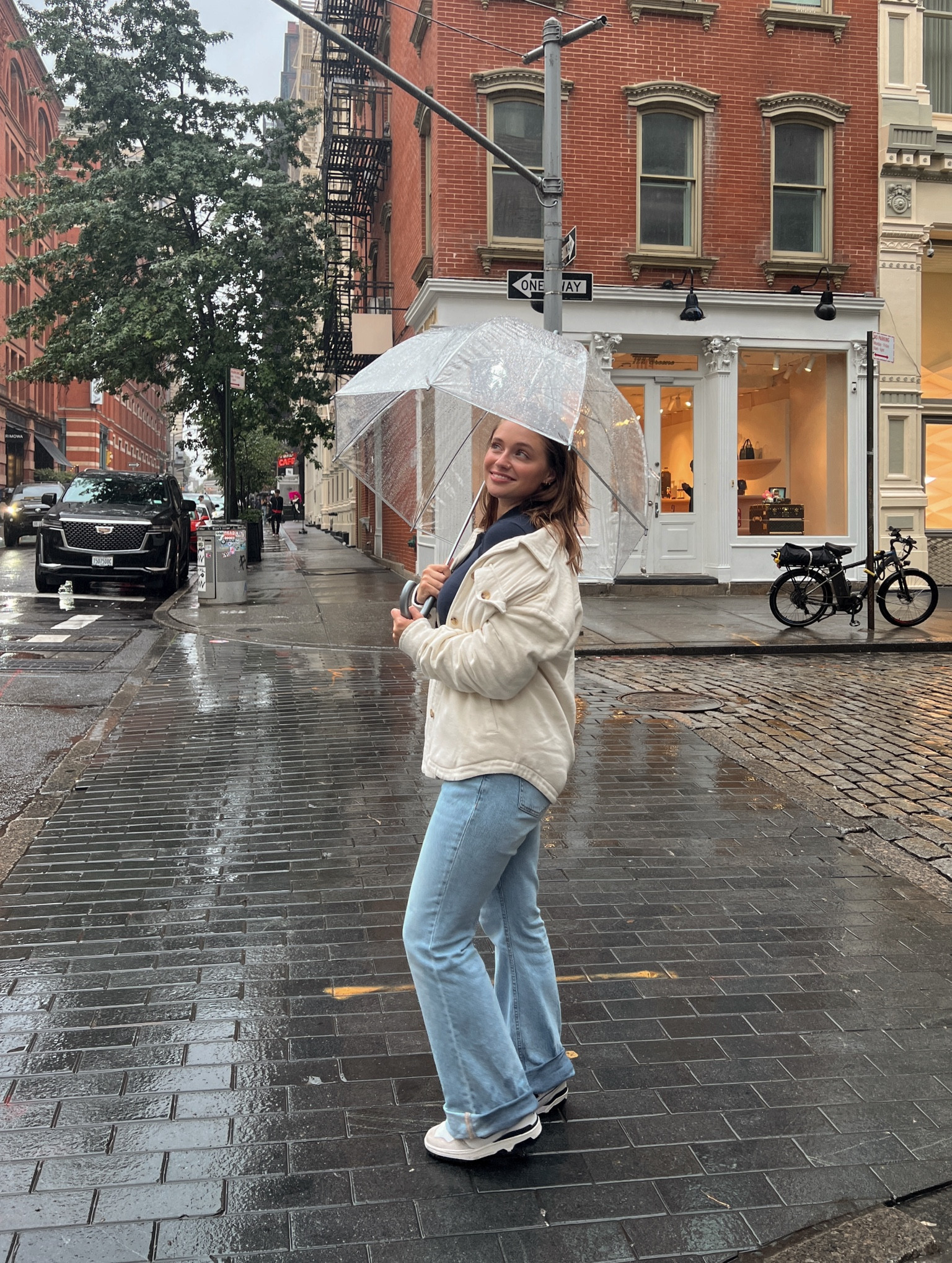 Fall rainy day outfit 🌧️🍂 there’s nothing I want more on a cool rainy day than to be COZY & that’s what this outfit is for. This jacket is small but MIGHTY (warm) and will be a staple for the fall & winter

#LTKstyletip #LTKfindsunder50 #LTKSeasonal