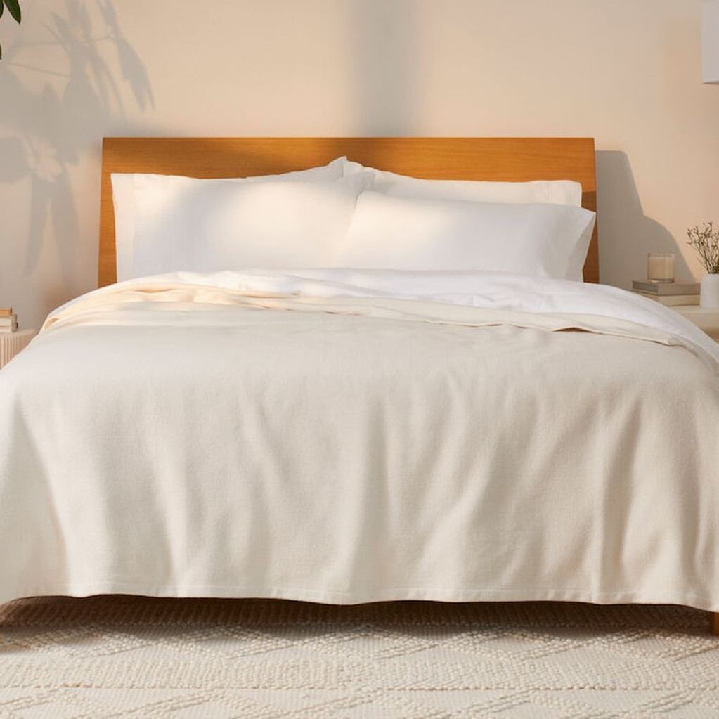 Cozy Woven Blanket: Made with 100% Brushed Cotton | Casper | Casper Sleep Inc